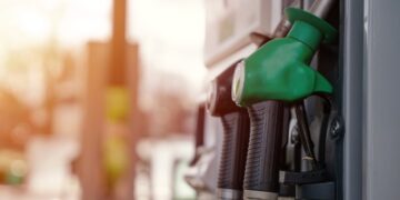 Kriza e naftës, Japonia dhe Gjermania hapin rezervat e emergjencës