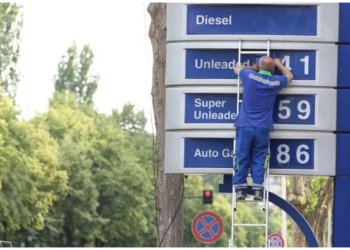 Nafta 214 lekë, Qeveria rikthen Bordin e Transparences, akciza ulet me 20%