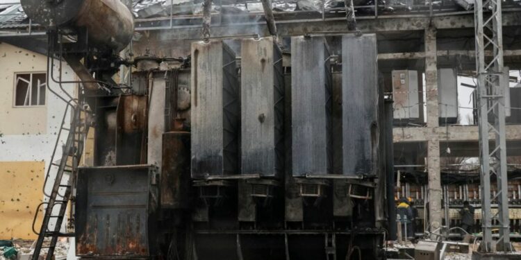 Nafta shkon 119 dollarë për fuçi pas sulmeve në Lindjen e Mesme