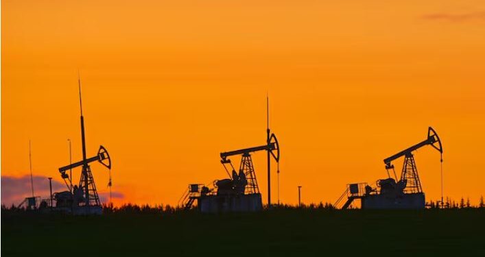 Rritja e çmimit të naftës, si Rusia përfiton deri në 150 milionë dollarë në ditë