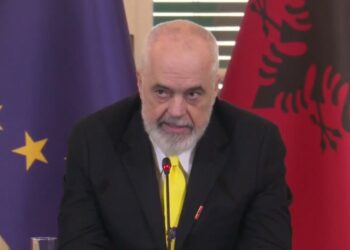 Rama: Shqipëria po konsolidohet gjithnjë e më shumë në hartën e turizmit ndërkombëtar