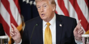 Trump shtyn vizitën në Pekin për shkak të luftës me Iranin