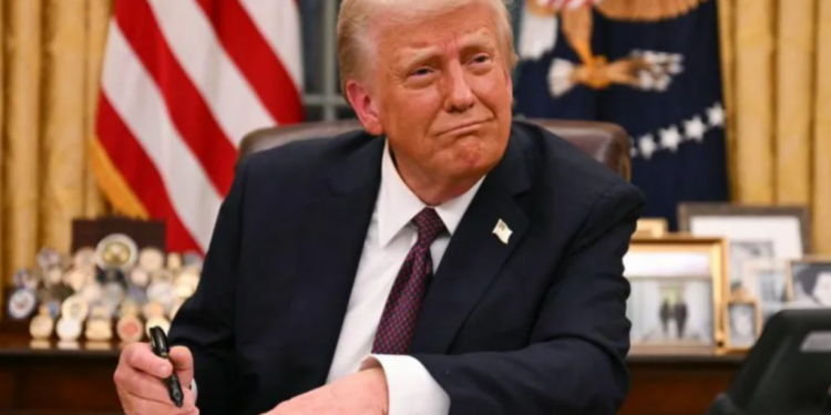 “Nuk dua të bëj armëpushim në Iran”, Trump: Ata janë kafshë, po i zhdukim