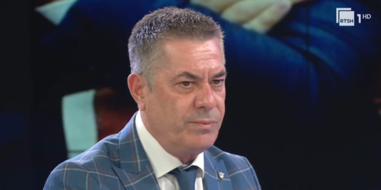 Vangjeli: Në PD riciklohen të njëjtët njerëz edhe pas 13 vitesh. Sulmet ndaj SPAK, gabim strategjik