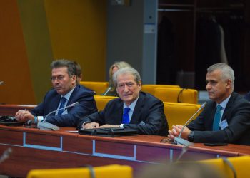 Një fajtor për të mbuluar mëkatet e PD me Integrimin. Narrativa e opozitës dhe jo vetëm…