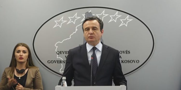 LDK paraqiti dokumentin me 15 firma për Vjosa Osmanin, Kurti: Një listë pa emër, të dalë në votim me Feride Rushitin