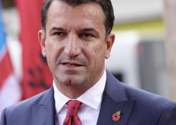Apeli shtyu seancën, avokatët e Erion Veliajt: Paraburgimi po kthehet në “ndëshkim kolektiv”
