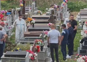 Nga student ekselent i Mjekësisë te hapja e varrit në Lushnje, historia tronditëse e 36 vjeçarit