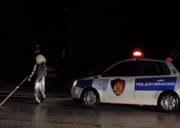 Aksident i rëndë në aksin Elbasan-Cerrik, humb jetën një person