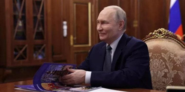 Putin shpall armëpushim 2-ditor për Ditën e Fitores: Nëse sulmoni do godasim me raketa në qendër të Kievit! Zelensky: Propozim cinik
