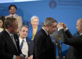 Mario Draghi paralajmëron fundin e epokës amerikane në Europë: Për herë të parë jemi vetëm