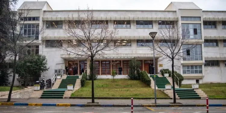 Skema 10 milionë euro e AKSHI-t për biskota e çokollata, SPAK heton edhe rolin e Tatimeve