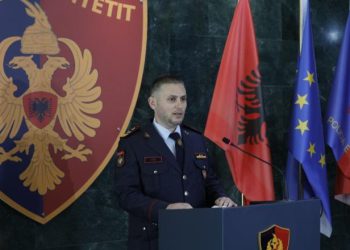 Siguria në shkolla, ‘policia në terren për drogën dhe armët e ftohta!’, Skënder Hita ultimatum drejtorive të komisariateve