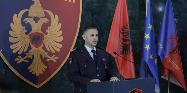 Siguria në shkolla, ‘policia në terren për drogën dhe armët e ftohta!’, Skënder Hita ultimatum drejtorive të komisariateve