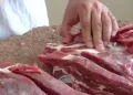 Shqiptarët u “ngopën” me mish Brazili, ndërsa BE po e bllokon