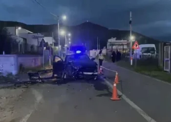 Aksident fatal në Tiranë, 31-vjeçari me motor përplas për vdekje babanë e ministres Pirdeni