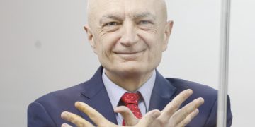 Pas seancës në GJKKO, Meta reagon nga qelia: Durim! Akuzat do të çmontohen njëra pas tjetrës