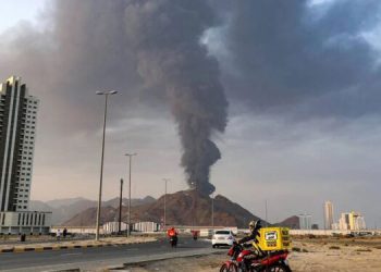 Irani sulmon me dronë edhe pikat strategjike në Oman