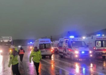 Aksident i rëndë në Turqi, përmbyset autobusi, raportohet për viktima dhe të plagosur