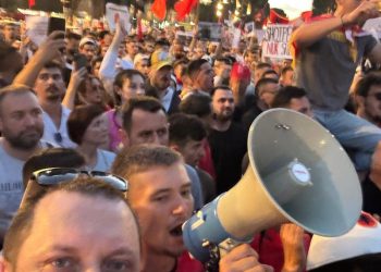 Protesta, një nga organizatorët tregon emrin e partisë së re: Ja si do quhet!