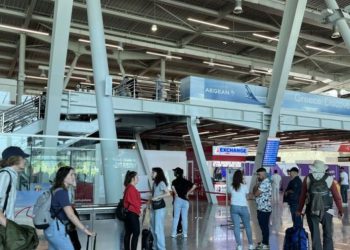Nga tabelat dygjuhëshe te korsitë e veçanta, Qeveria miraton rregulla të reja kufitare për menaxhimin e fluksit të udhëtarëve