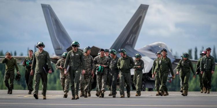 “Plani i luftës” i Putinit? Pamjet satelitore zbulojnë zgjerimin ushtarak të Rusisë pranë NATO-s