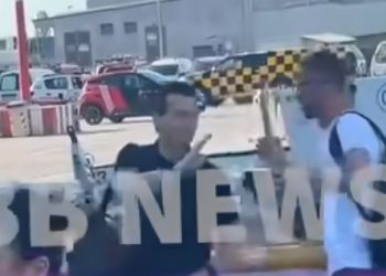 VIDEO / Gazetari i çjerr maskën e hipokrizisë Agron Shehajt