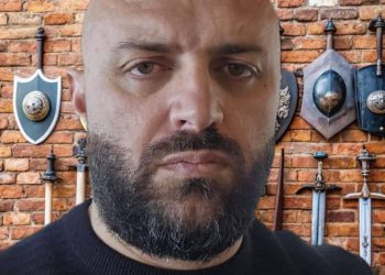 8 vepra penale në 8 vite, Rama nxjerr “CV” e Edviol Kulluri, një prej firmëtarëve të protestës: Sorrat dhe korbat kanë marrë përfundimisht peng flamingot