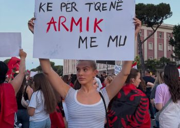 ‘Më duhen 20 mijë euro në muaj’, Dea Vieri shpall Ramën armik përjetë, Rizarta Hoxha mëson emrin e Presidentit. Dea Mishel bën zbulimin: Jam budallaqe