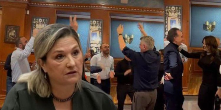 Qytetarët i duan larg protestës, Flutura Açka publikon foton ku Gaz Bardhi dhe deputetët e PD-së festojnë: A keni moral ta quani veten “opozitë”?