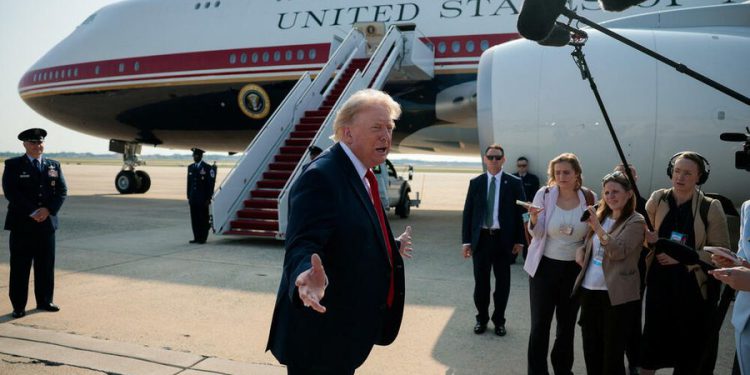 SHBA rikthen bllokadën ndaj Iranit, Trump vendos tarifë në Hormuz: Anijet duhet të na paguajnë 20 për qind