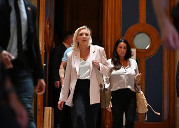 Marine Le Pen shpall kandidaturën për presidencialet e vitit 2027