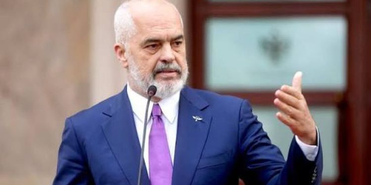 Deklarata e ministres serbe, Rama: Reaguam përmes ministrit. S’do bëhemi kor histerik sa herë flet një “çyryk” në Beograd