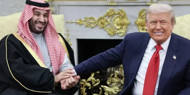 Trump rihap lojën bërthamore në Lindjen e Mesme