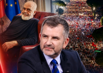“Protesta e plaku”, Bushati: Rama, ose në karrige ose në burg te Veliaj!