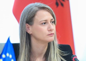 Lëvizje në PS të urdhëruara nga Rama? Erjona Ismaili jep dorëheqjen si bashkëkryetare e PS në Vlorë