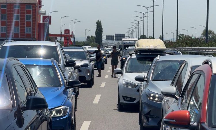 Hyjnë në fuqi ndryshimet në Kodin Rrugor! Shoferët ta harrojnë alkoolin, u hiqet patenta përgjithmonë