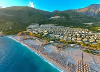 Megaoperacion i Policisë në Palasë, rrethohet vila, arrestohet i shumëkërkuari për inceneratorin e Tiranës
