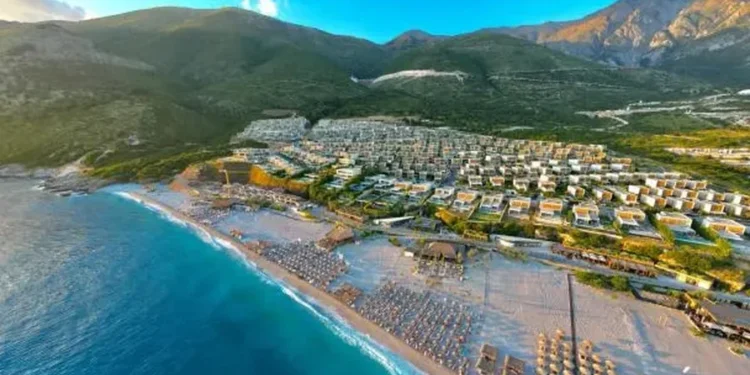 Megaoperacion i Policisë në Palasë, rrethohet vila, arrestohet i shumëkërkuari për inceneratorin e Tiranës