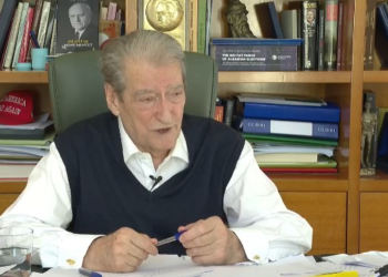 “Në protestë nuk shkoj sepse…”- Berisha thotë se do vizitojë SHBA-të, por jo se kur! Flet dhe për ambasadorin e ri: Kam dëgjuar për të!