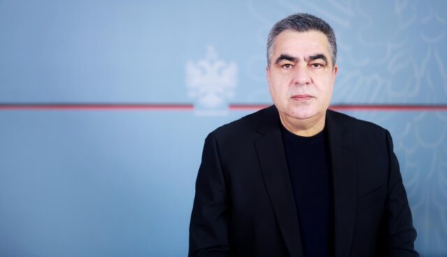 Pasurimi i familjes së Blendi Gonxhes dhe rrjeti i kontratave publike