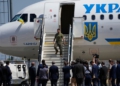 Rusia shënjestron avionin e Zelenskyt, presidenti ukrainas: U kam shpëtuar 2 sulmeve me dronë
