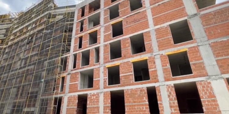 Qeveria ndryshon ligjin për ndërtimet pa leje: AAPSK merr kontrollin, mbrohen blerësit e apartamenteve