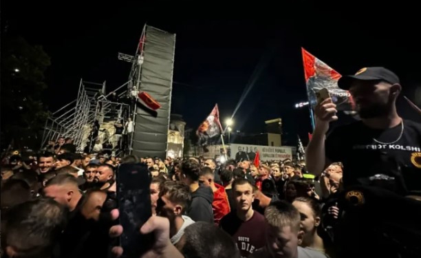 Vendimi i Hagës/ Qytetarët në shesh: Do të protestojmë dhe nuk do të heshtim për UÇK-në