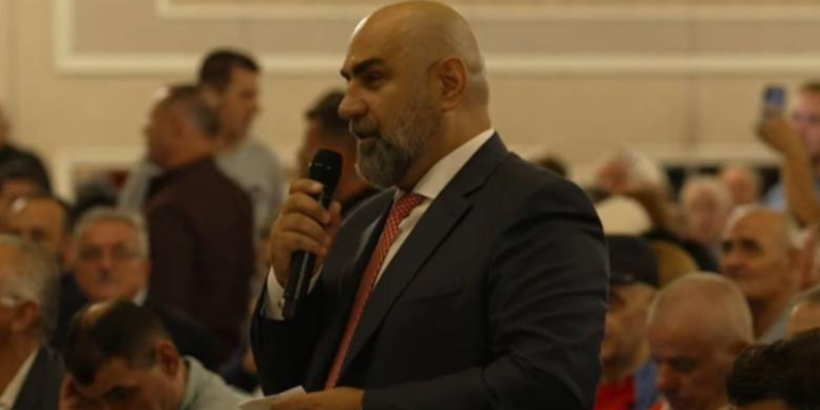 “Gozhdën e fundit në arkivolin e Ramës”, militanti i Berishës në SHBA ndjek retorikën e kryedemokratit