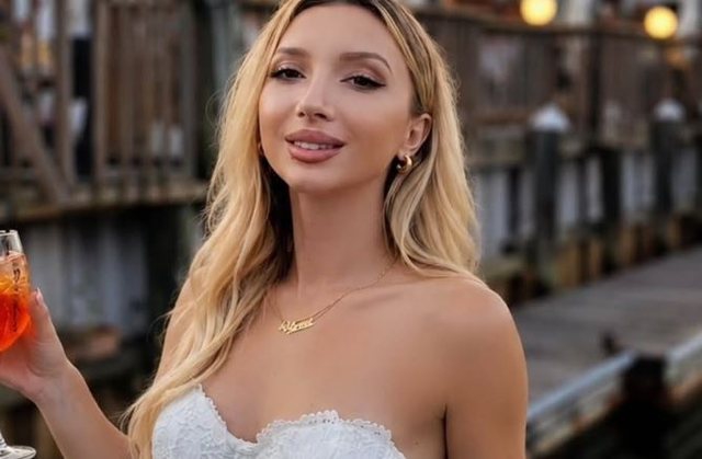 “Të jesh k*uçkë mund të jesh dhe super shëmtirë”: Lorna Hysa shpërthen ndaj Vlora Hysenit