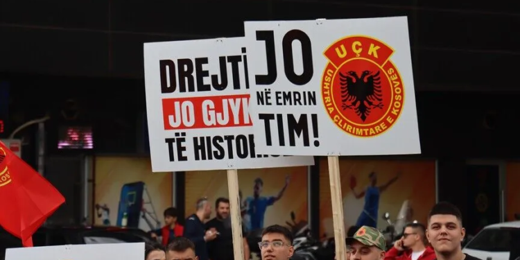 Marshim në Shkup në mbështetje të ish-krerëve të UÇK-së
