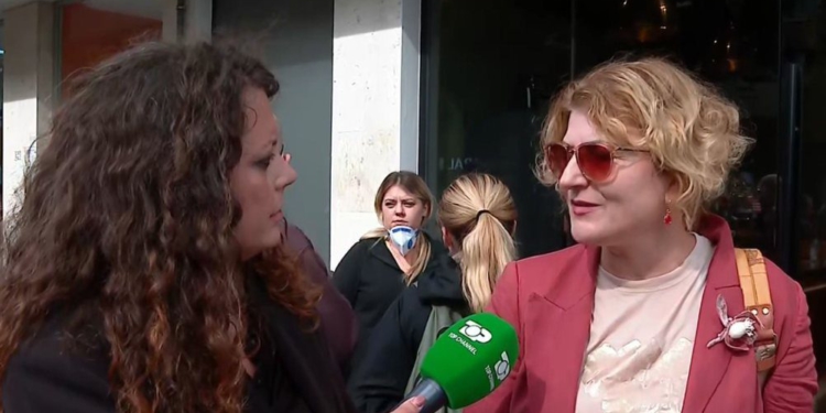 ‘Nëse Sokoli do të ishte sot në PD, shumë gjëra mund të ishin ndryshe’! Flet gruaja e Olldashit