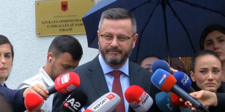 “Veliaj, me tre të dënuar përjetë” / Avokati: Njëri prej tyre, personazh i njohur i krimit!