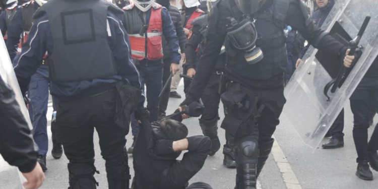 ‘Mercenarë serbë po arrestojnë protestuesit’, Policia: Gënjeshtër, po nxisin konflikt nga ndjenjat nacionaliste